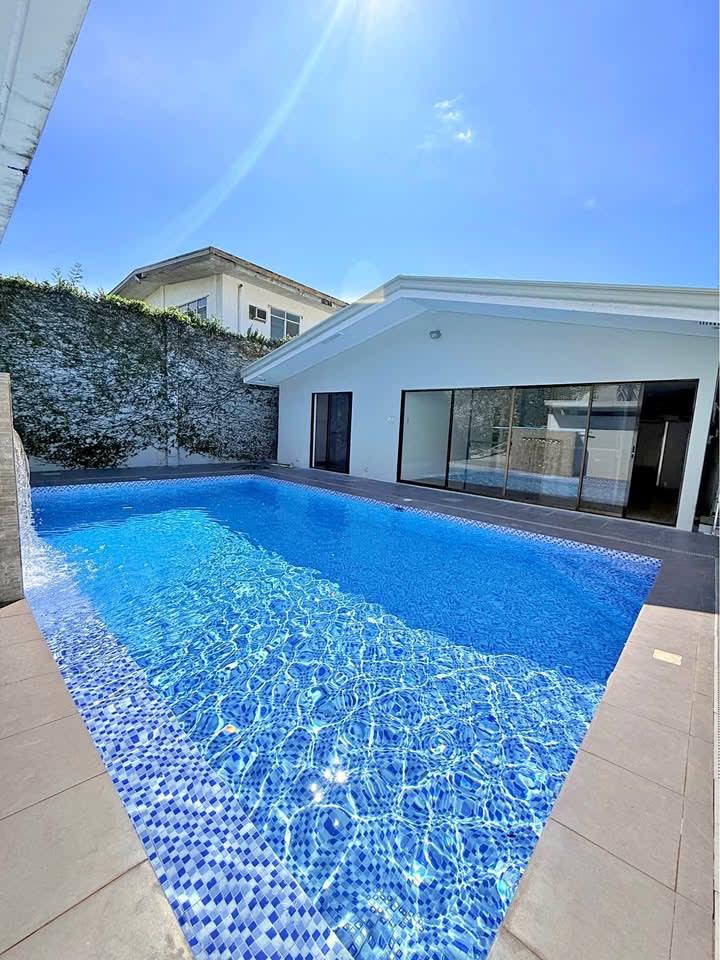 House With Pool For Rent, Merville Park, Paranaque - rental in Manila