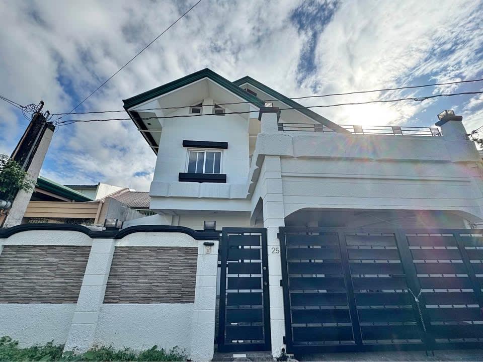 North Susana Entire House for Rent - rental in Manila