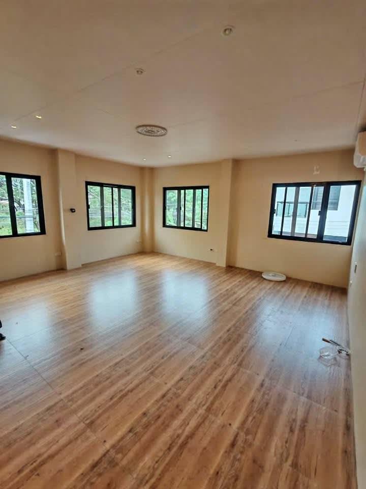 Modern House For Rent - rental in Manila