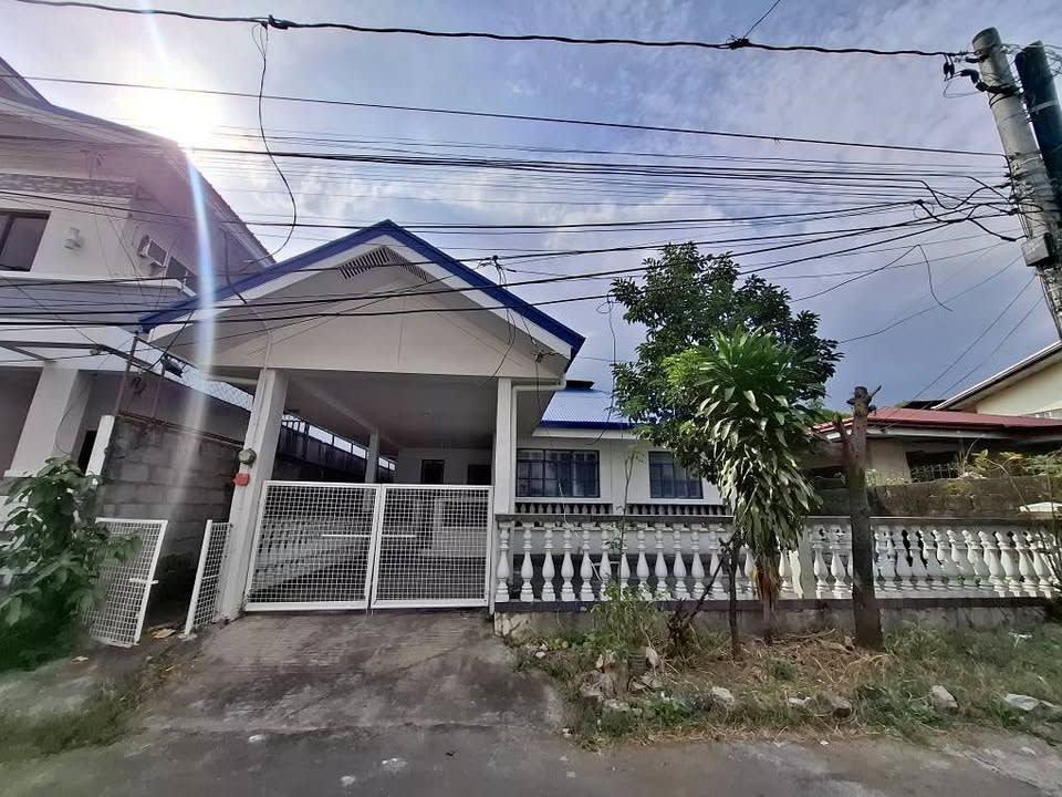 Newly Renovated House for Rent - rental in Las Piñas City