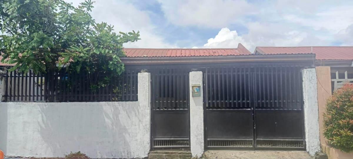 House For Rent iloilo - rental in Pavia