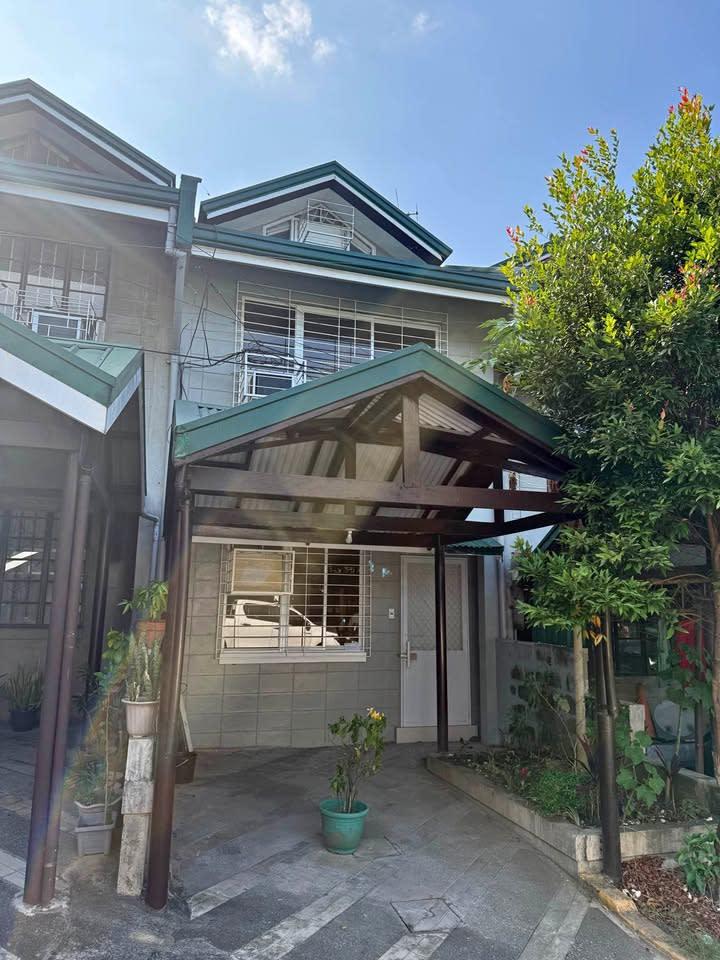 House for Rent (K-Ville Townhomes, Cenacle Drive, Quezon City) - rental in Quezon City