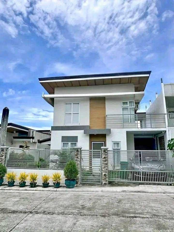 FOR RENT - LONG-TERM RENTAL Fully Furnished 3BR House for Rent | Facing Clubhouse w/ Pool & Gym - rental in Cebu City