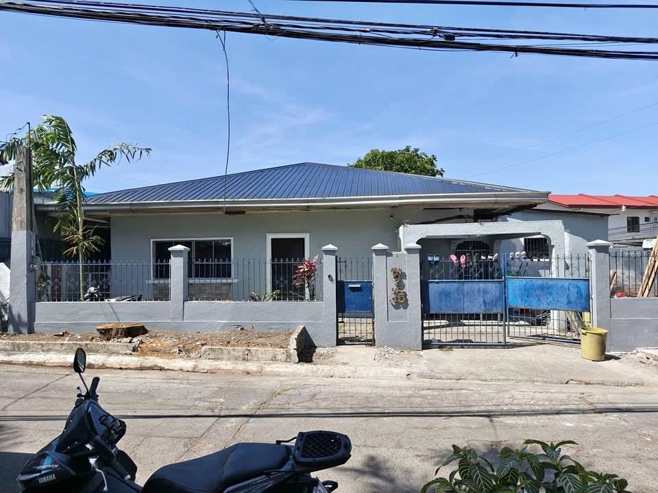 House for Rent - rental in Las Piñas City