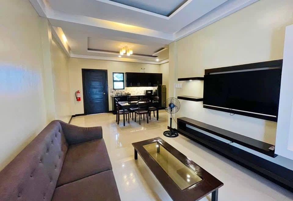 Cozy 1BR Furnished Apartment with Pool for Rent - rental in Valencia