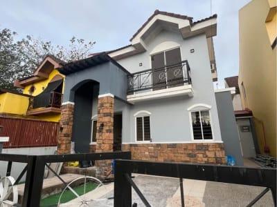 House For Rent at Hamilton Heights Las Piñas - rental in Manila