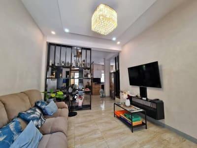 4 Bedrooms 2 Storey Apartment for rent Fully furnished - rental in Dumaguete